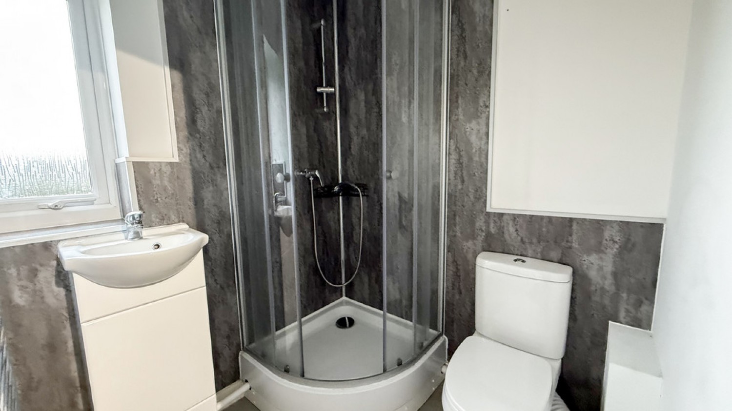 Hillbourne Close, Warminster