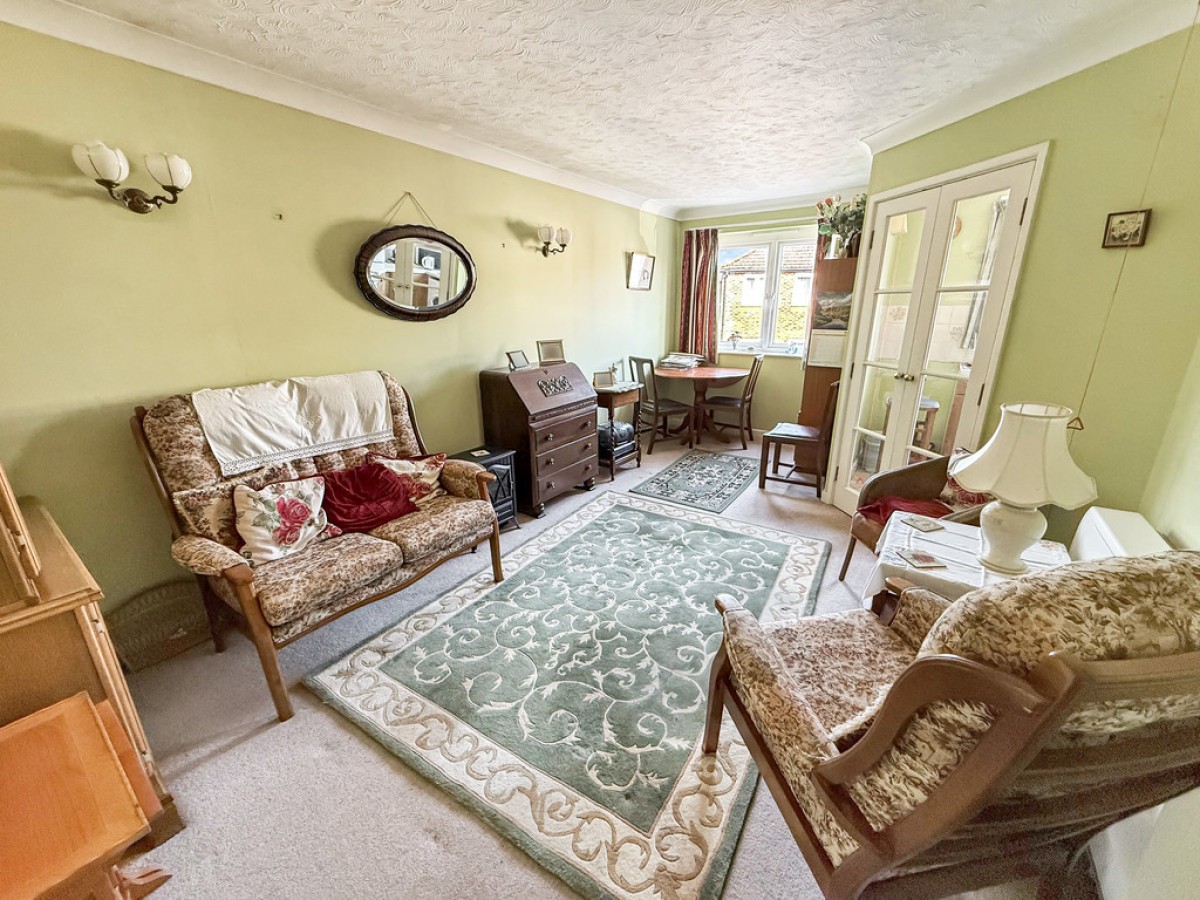 Chatham Court, Warminster