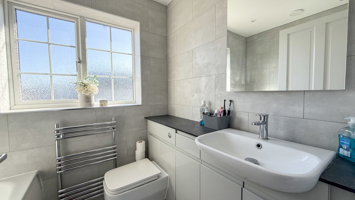 Devon Drive, Westbury