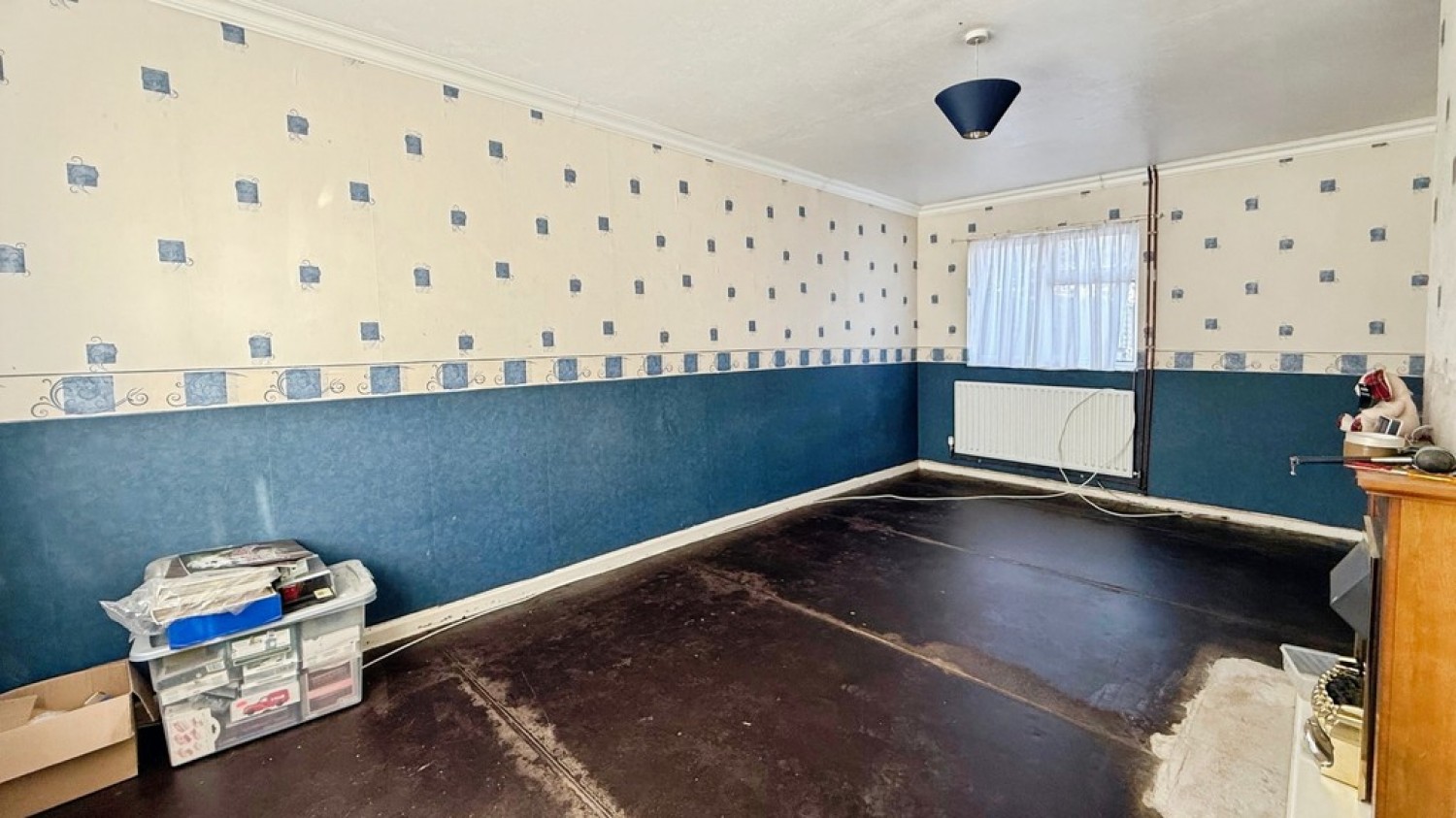 3 bedroom House for Sale Queensway, Warminster