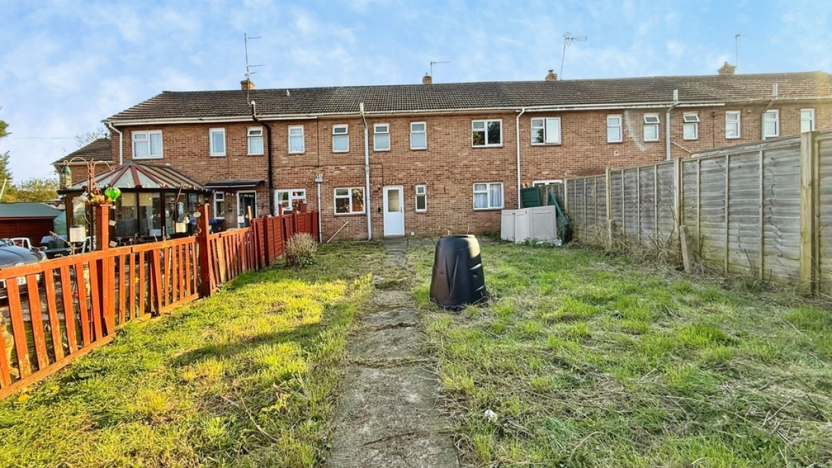 Queensway, Warminster