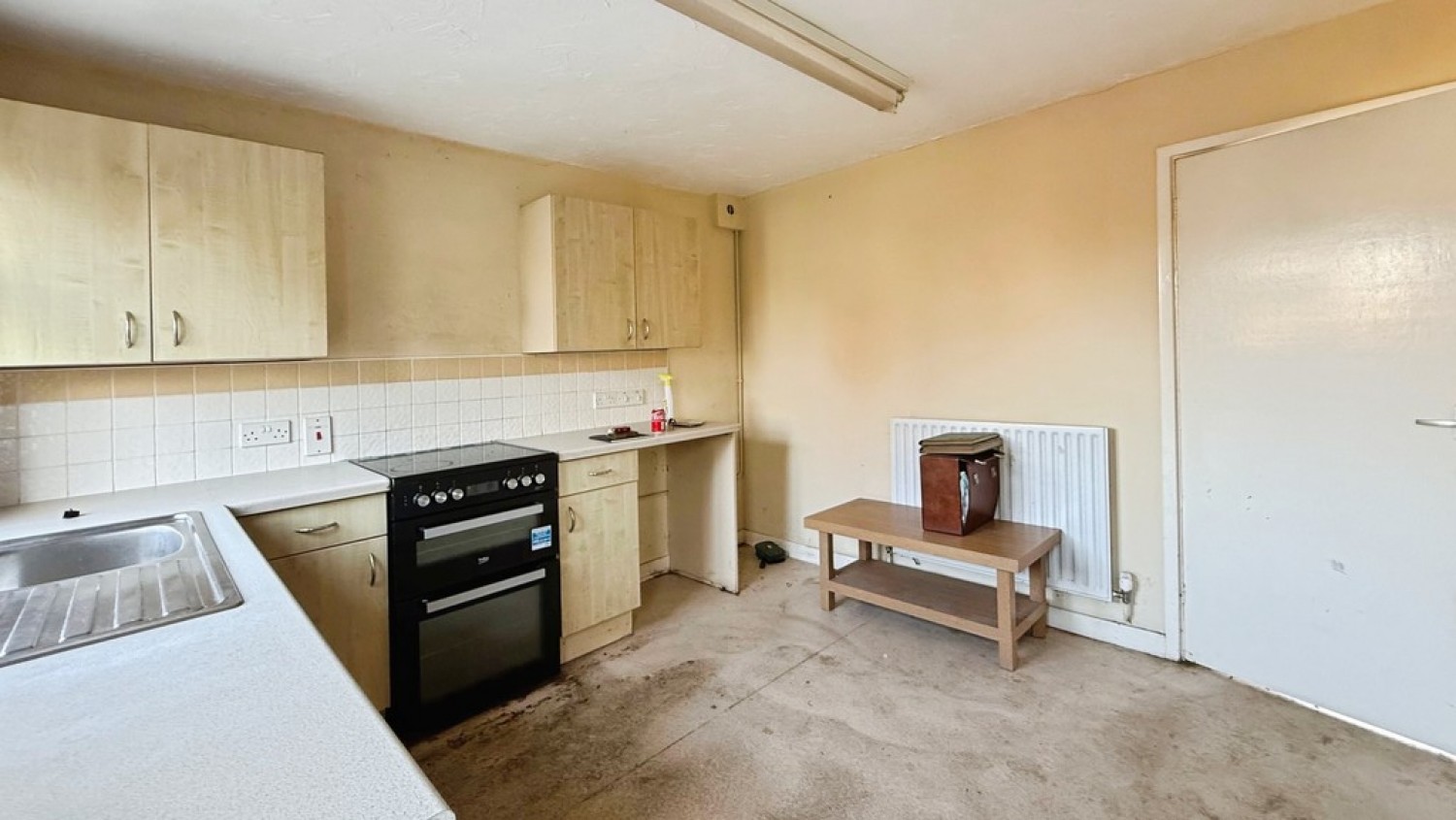 3 bedroom House for Sale Queensway, Warminster