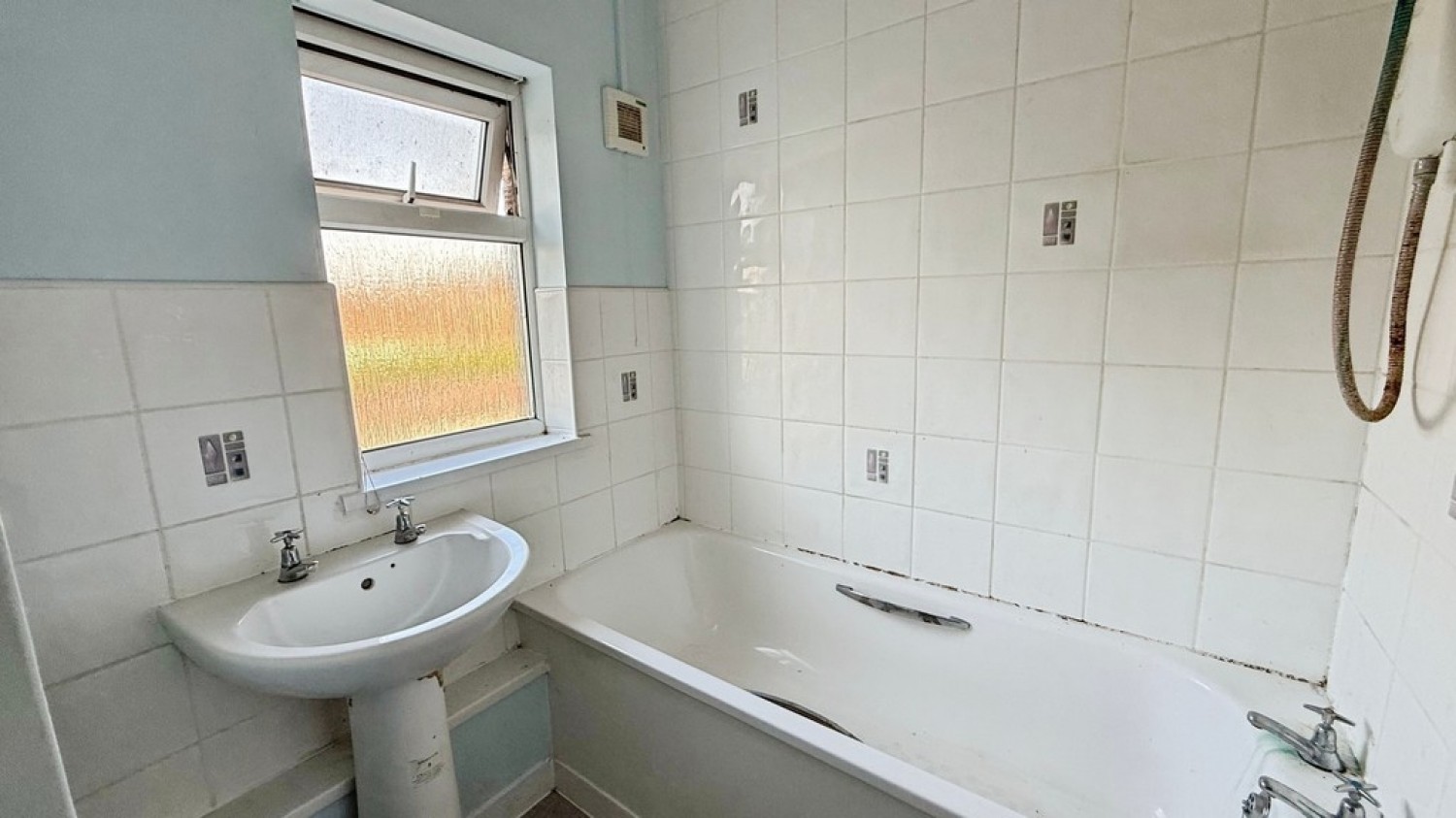 3 bedroom House for Sale Queensway, Warminster