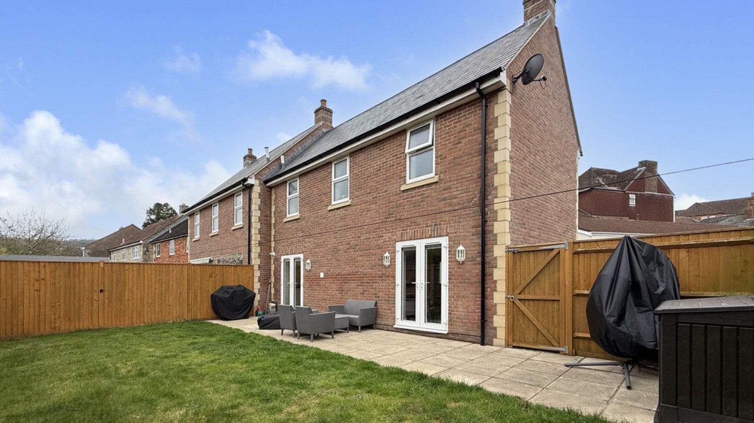 Newport Gardens, Warminster
