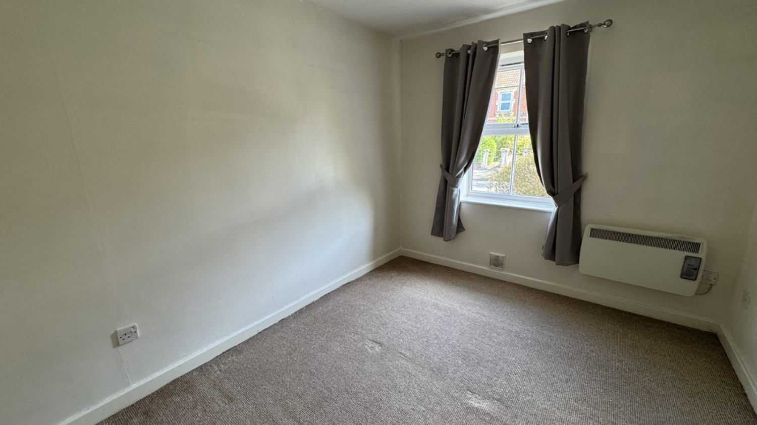 1 bedroom Flat for Letting Drynham Road, Trowbridge, Wiltshire