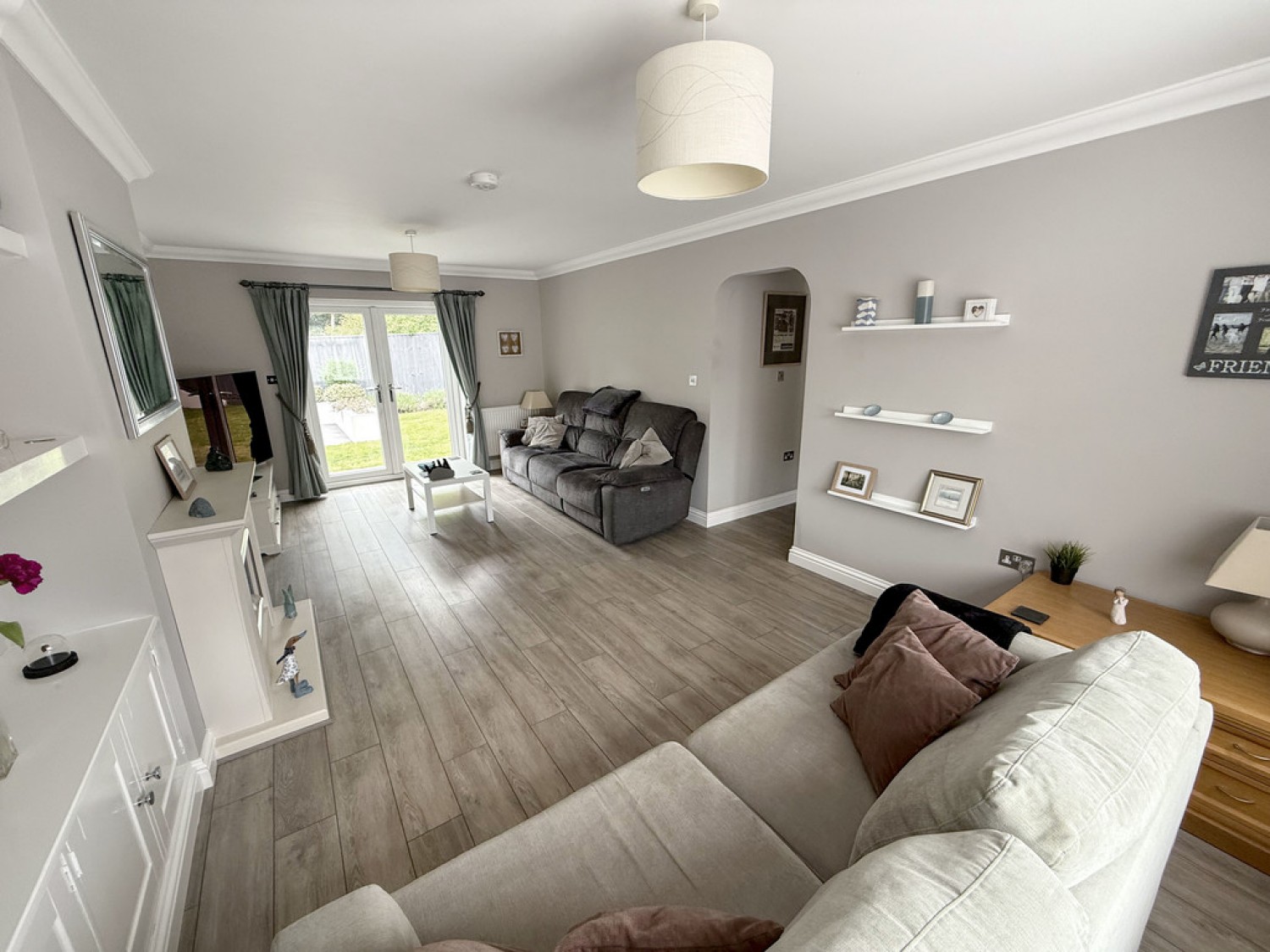 Acacia Drive, Westbury