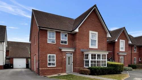 Gilhespy Way, Westbury