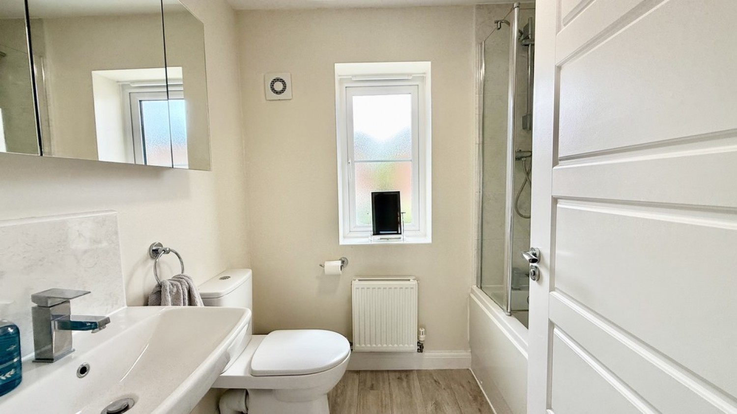 Gilhespy Way, Westbury