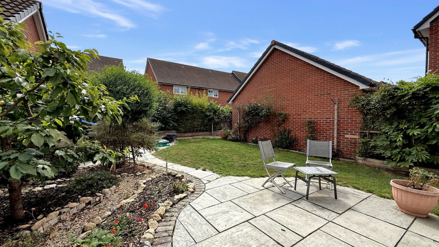 Gilhespy Way, Westbury
