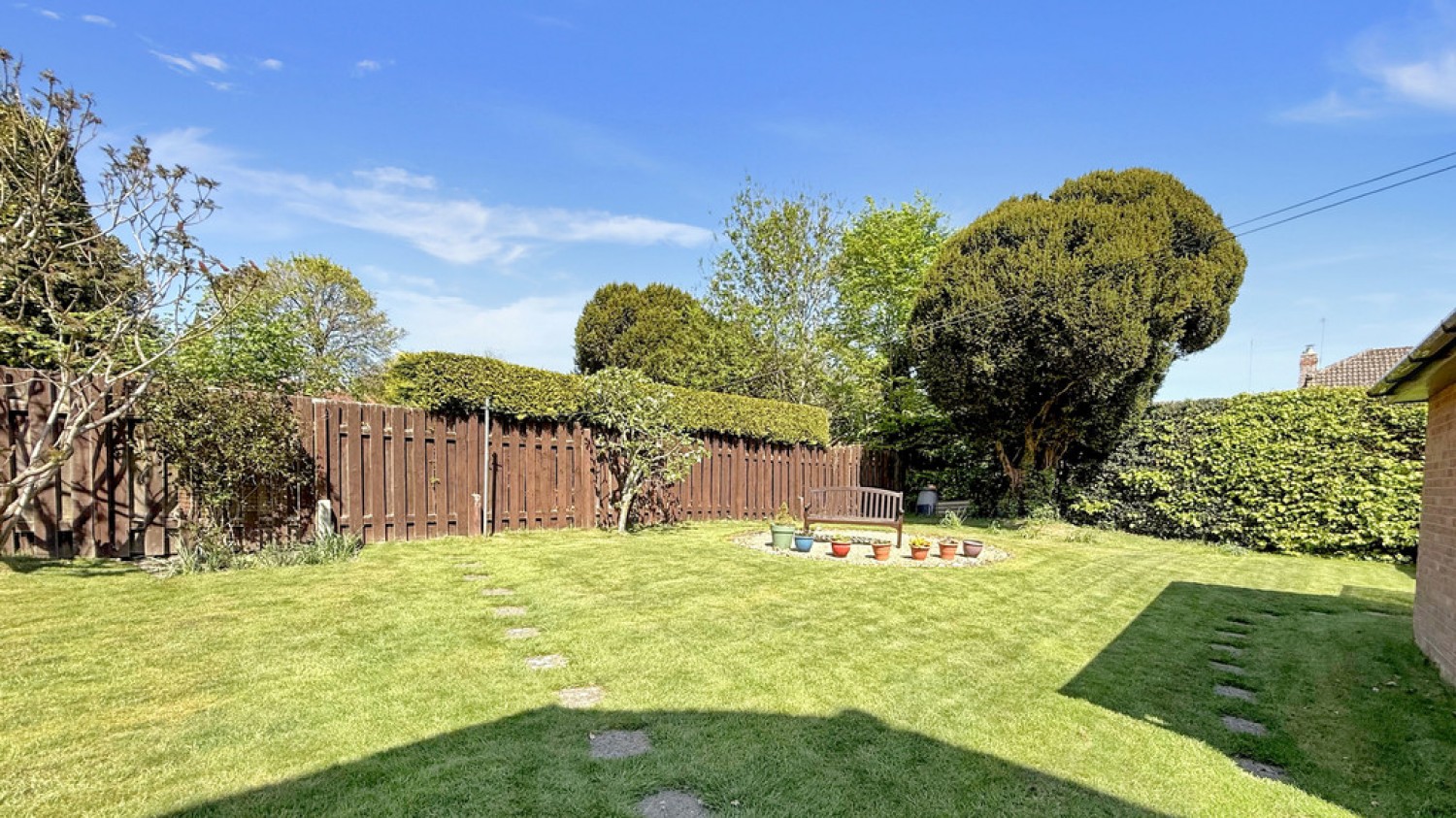 Bradfield Close, Warminster
