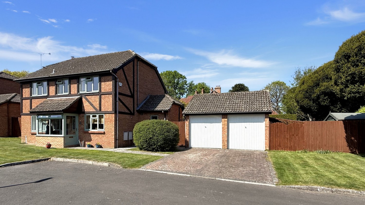 Bradfield Close, Warminster