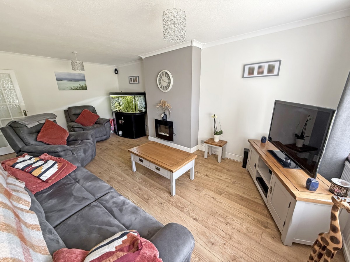 Broxburn Road, Warminster