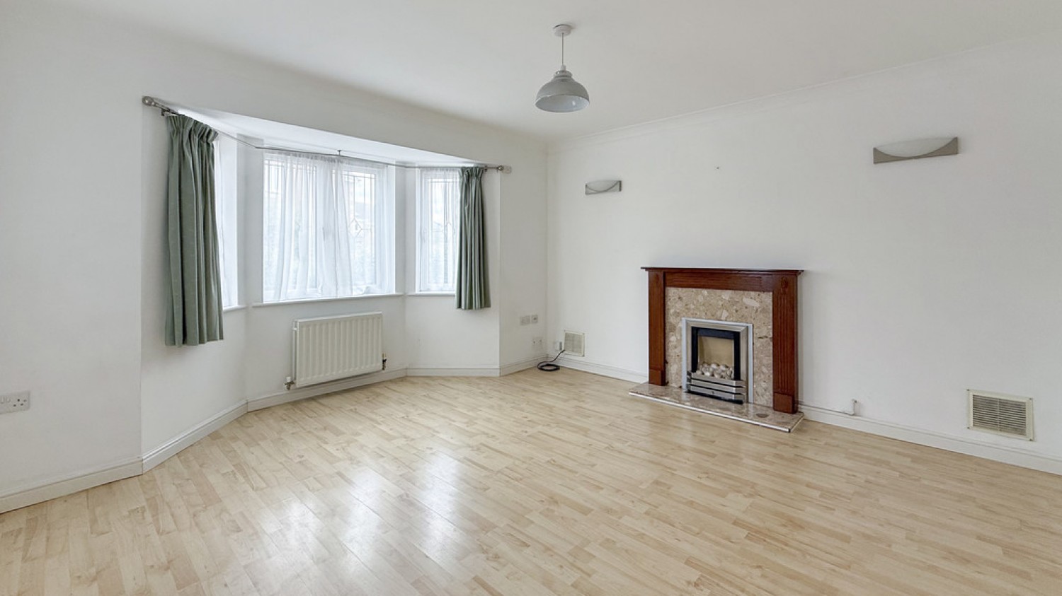 Bramble Drive, Westbury