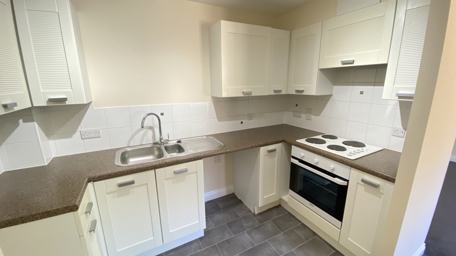 Brabant Way, Westbury