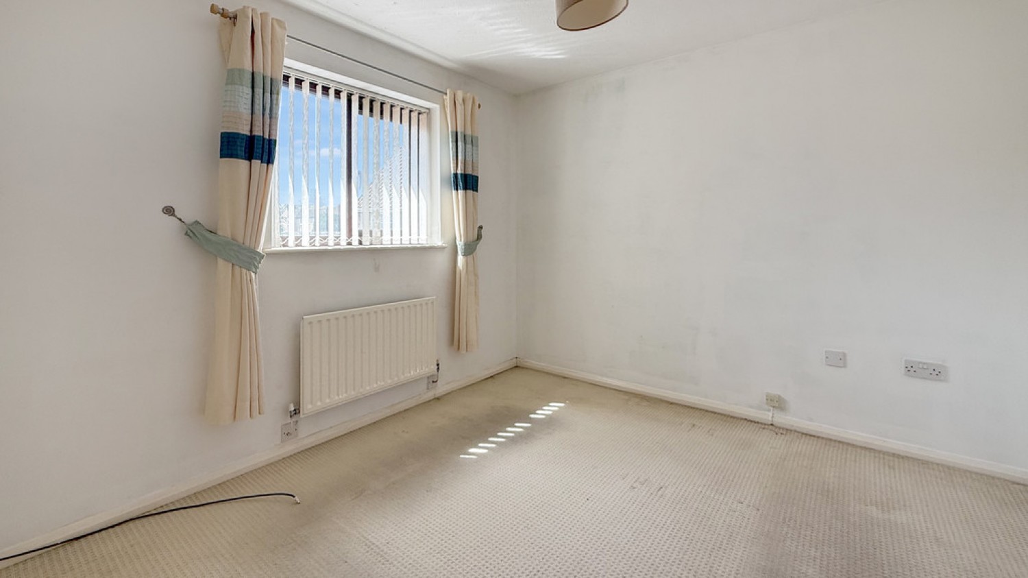 2 bedroom House for Sale Camellia Drive, Warminster