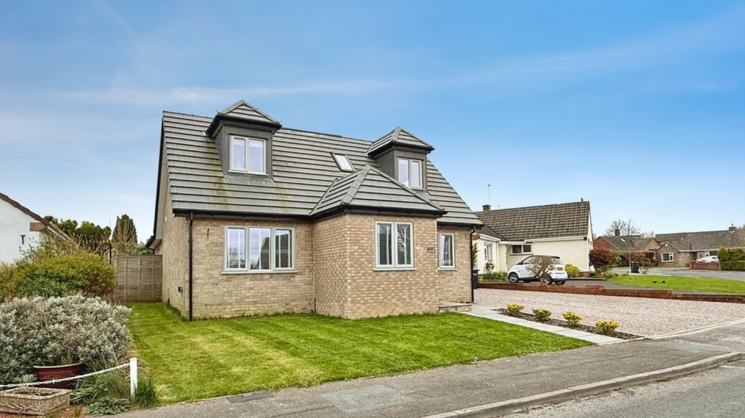 4 bedroom House for Sale Ludlow Close, Warminster