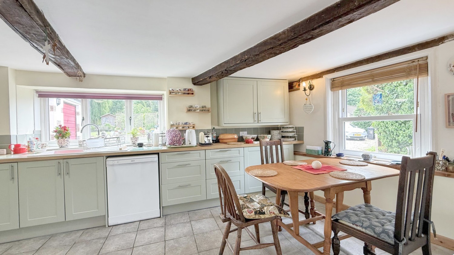 Whitecroft, Dilton Marsh