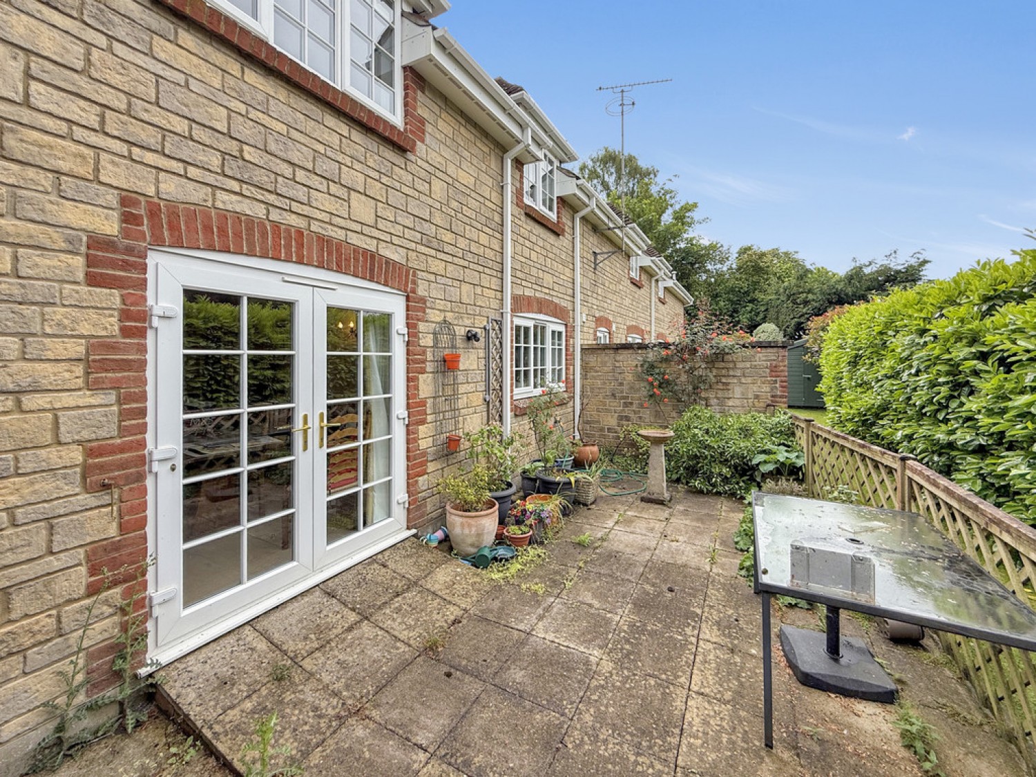 Grenadier Close, Warminster