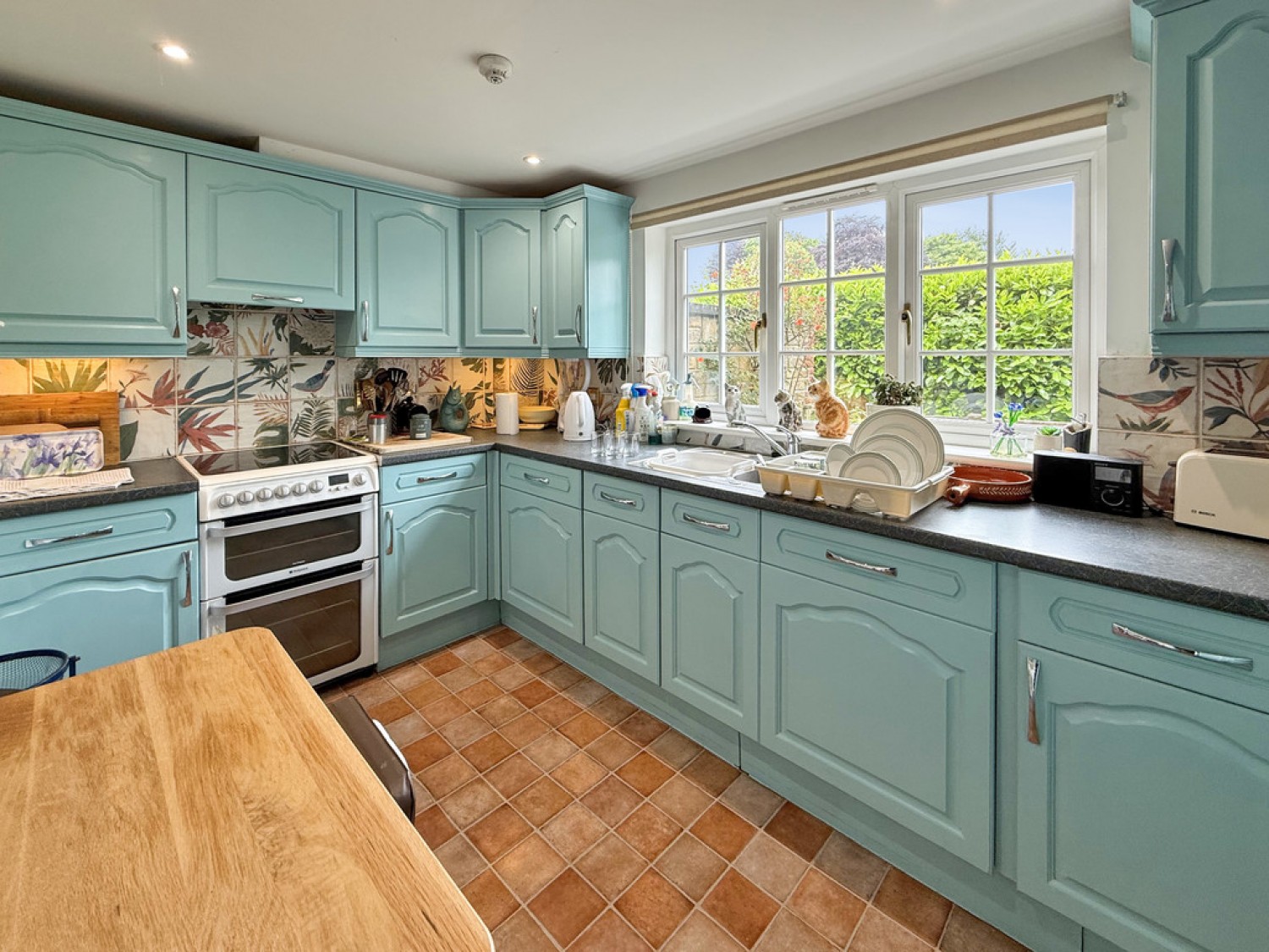 Grenadier Close, Warminster