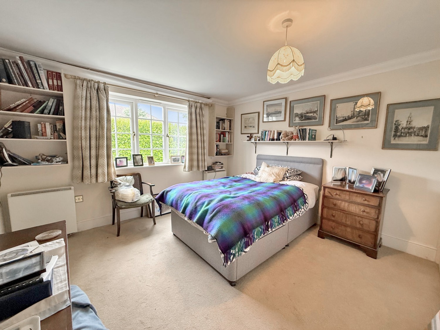 Grenadier Close, Warminster