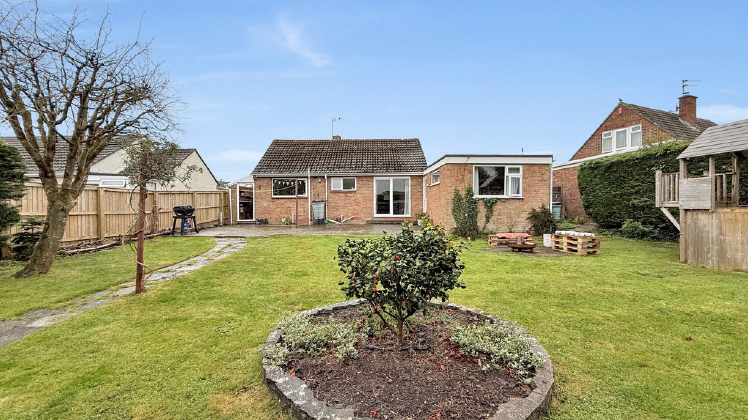 Ludlow Close, Warminster