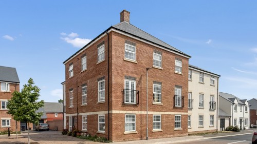 Amazon Way, Westbury