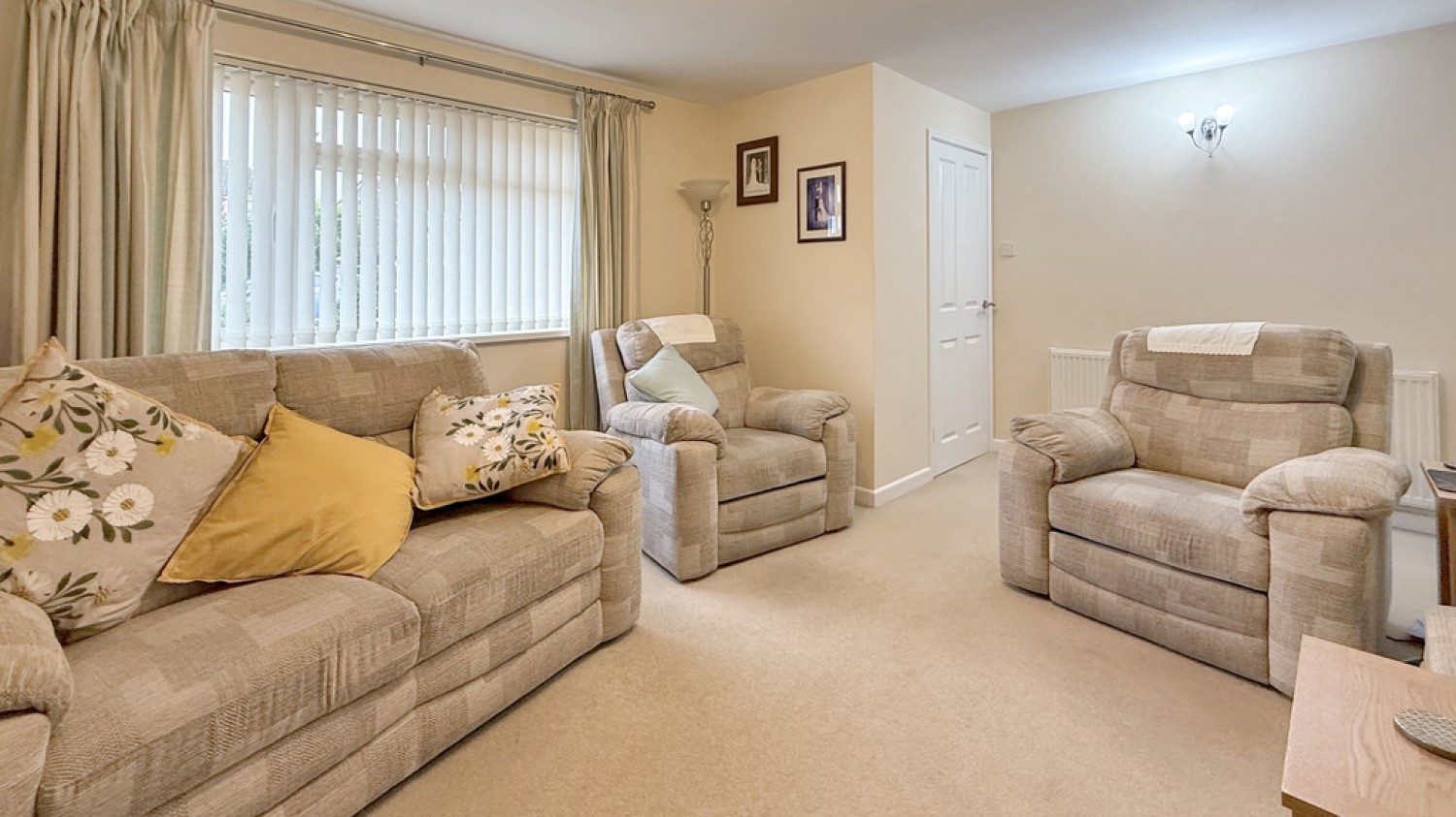 Linsvale Drive, Frome