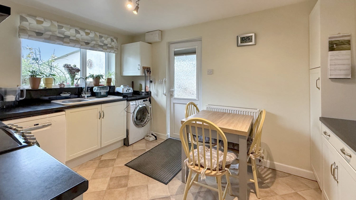 Linsvale Drive, Frome
