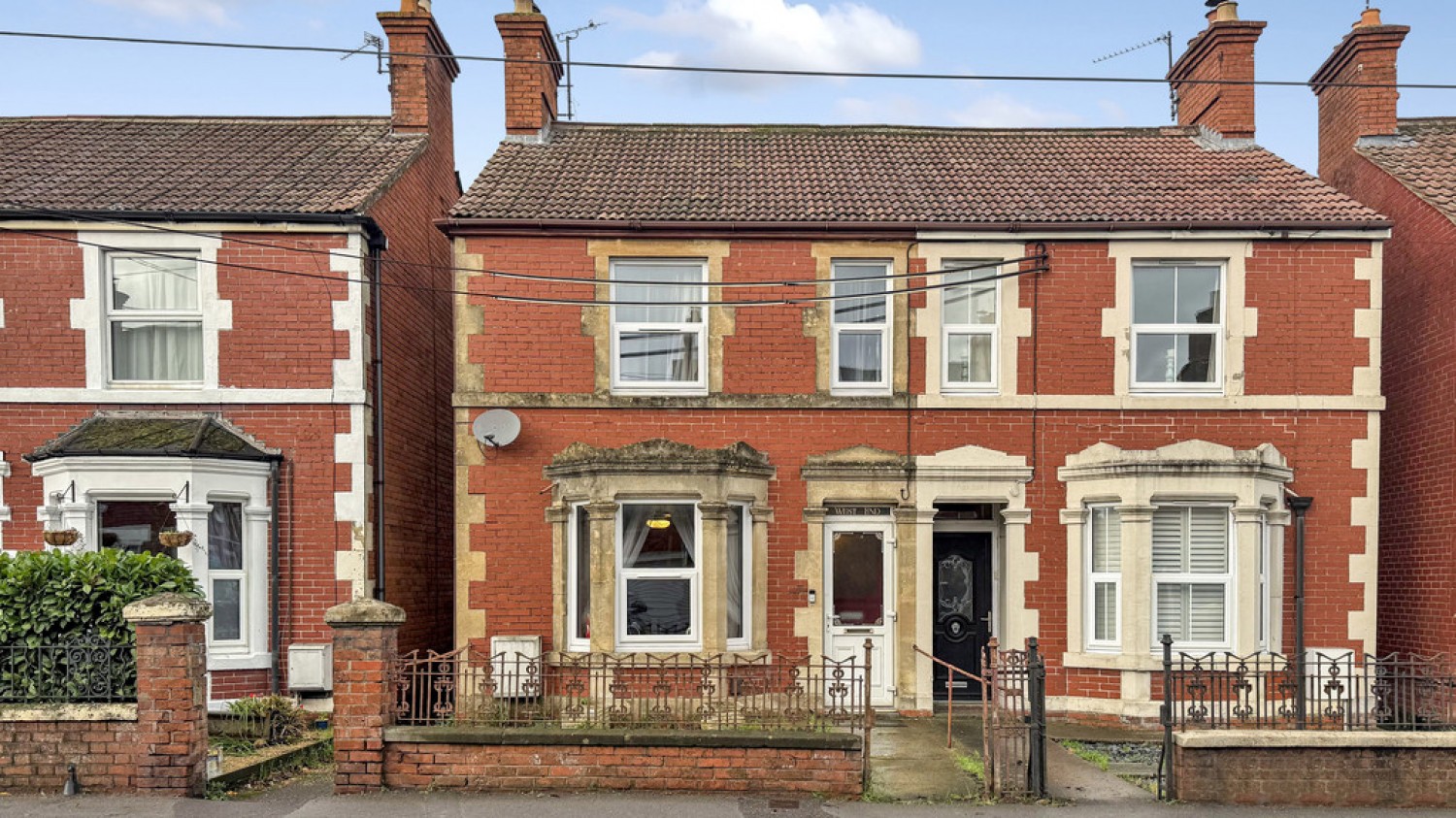 3 bedroom House in West End, Westbury