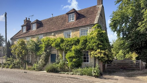 High Street, Heytesbury