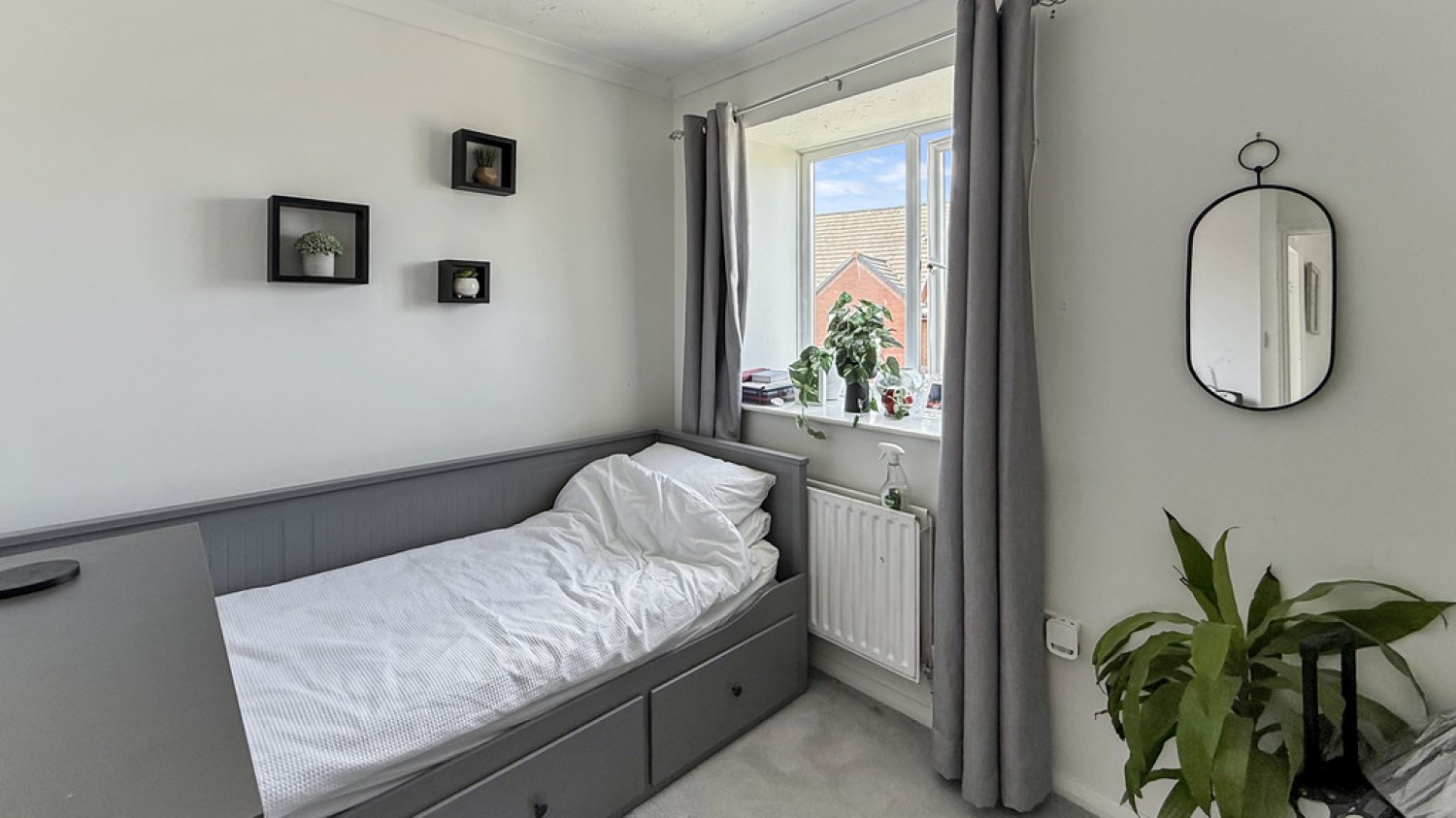 Camellia Drive, Warminster