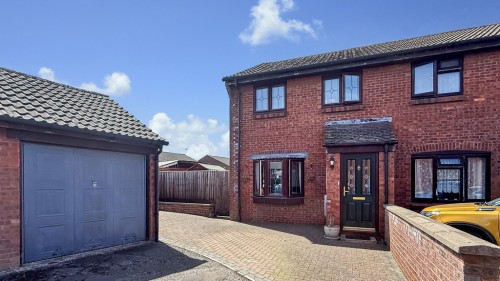 Phipps Close, Westbury