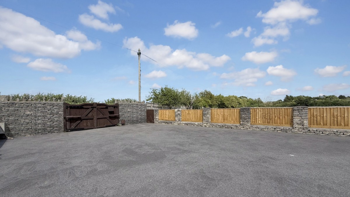 Clivey, Dilton Marsh