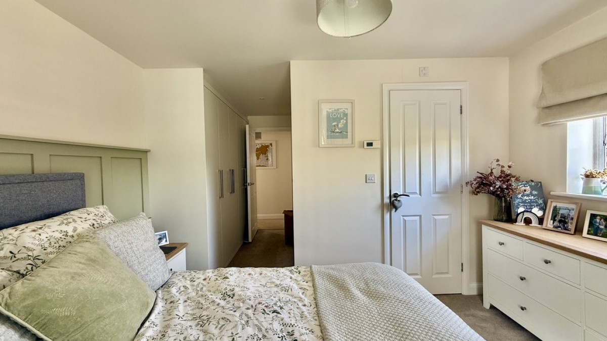 Knapp Close, Westbury