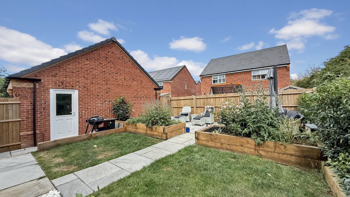 Knapp Close, Westbury