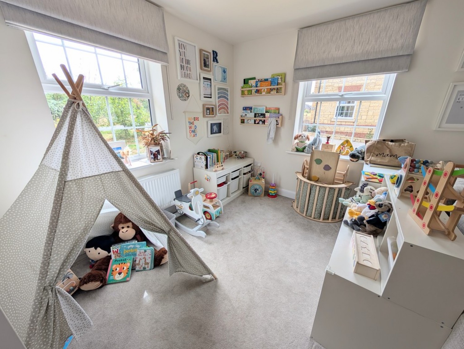 4 bedroom House for Sale Knapp Close, Westbury