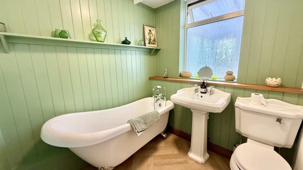 Snarlton Lane, Melksham