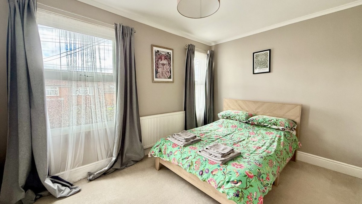 Snarlton Lane, Melksham