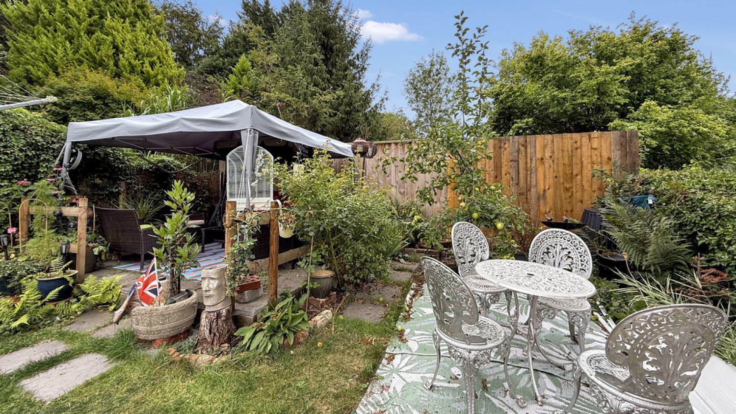 Chalford Gardens, Westbury