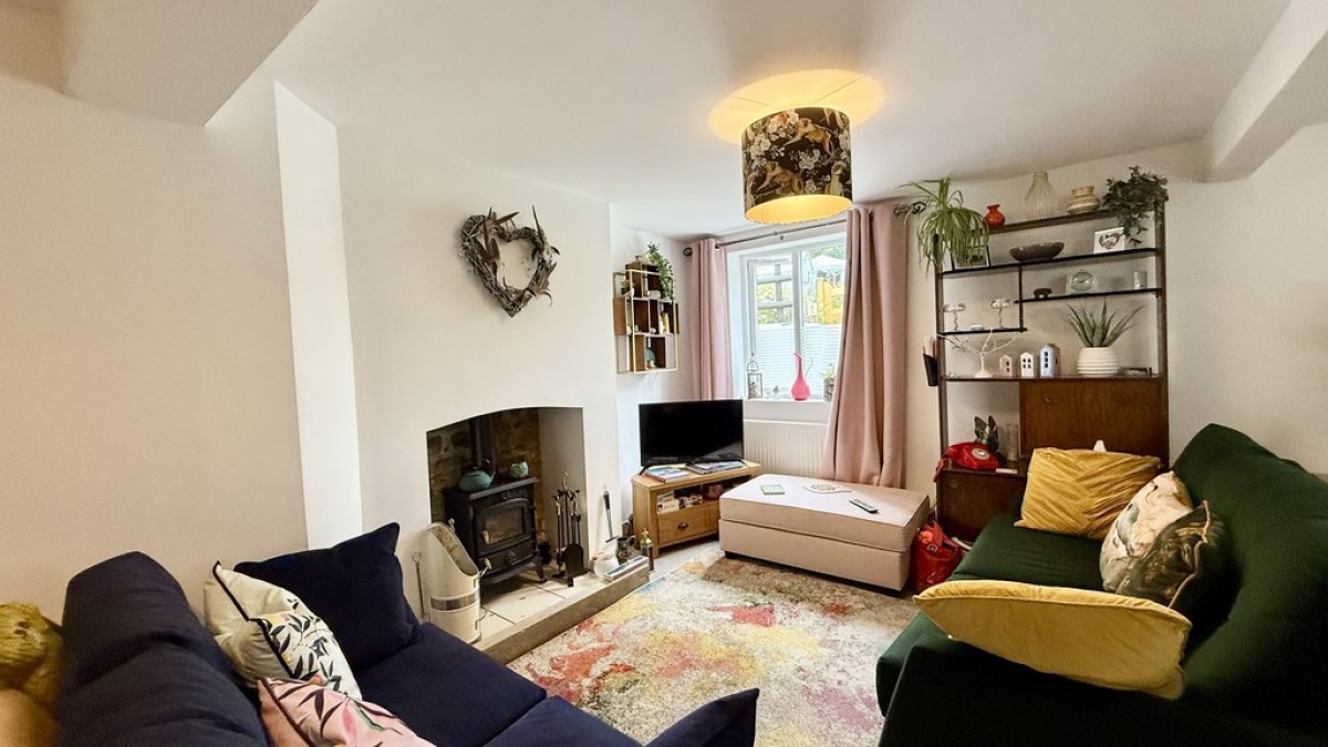 Chalford Gardens, Westbury