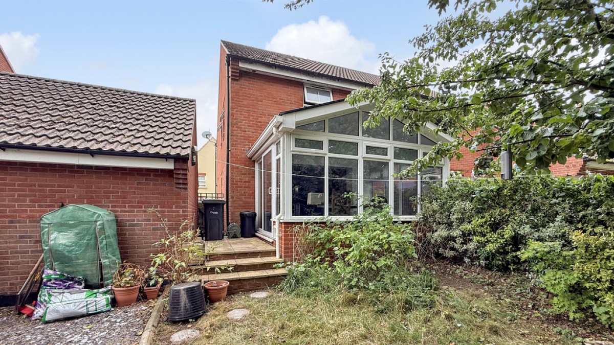 Cossington Square, Westbury