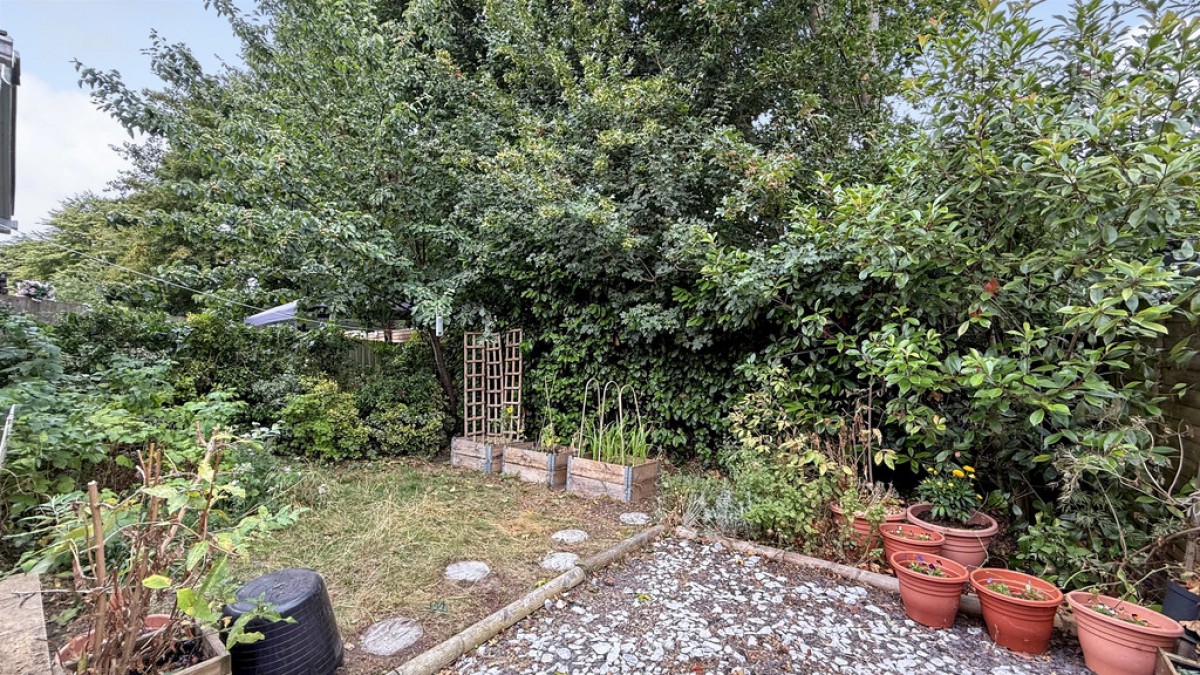 Cossington Square, Westbury