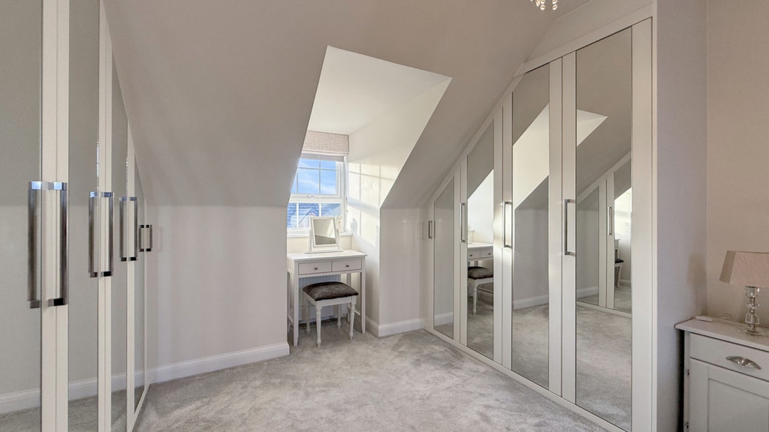 4 bedroom House for Sale Freestone Grove, Westbury