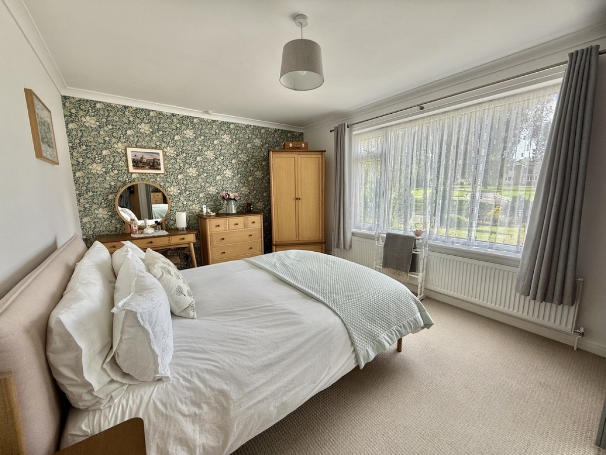 Leighton Green, Westbury
