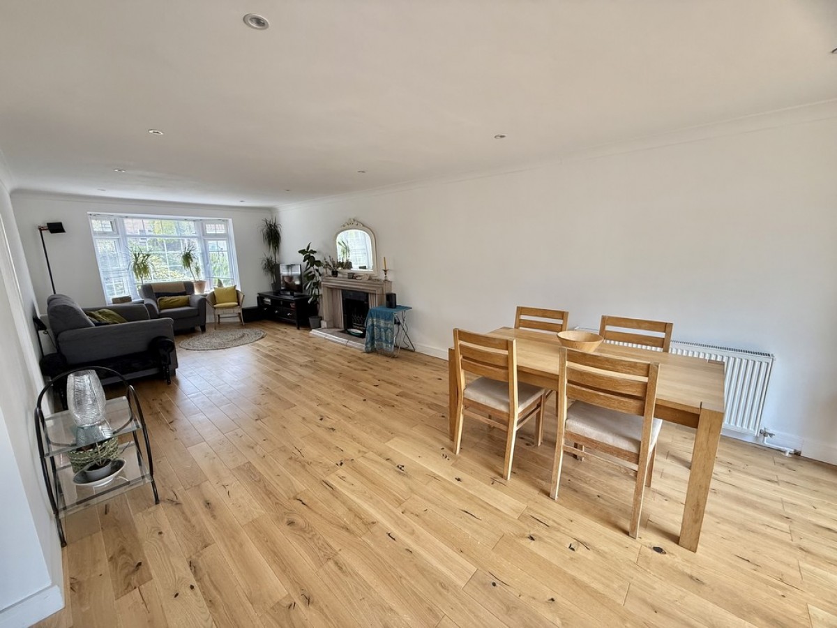 Shepherds Mead, Dilton Marsh