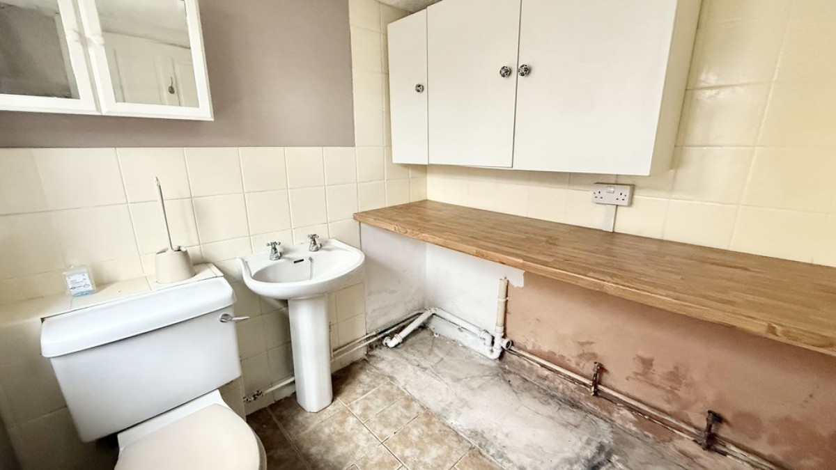 Whitecroft, Dilton Marsh