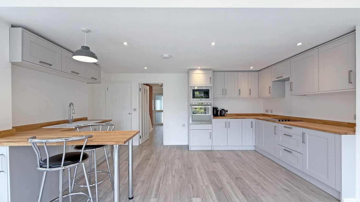 Downsview Road, Westbury