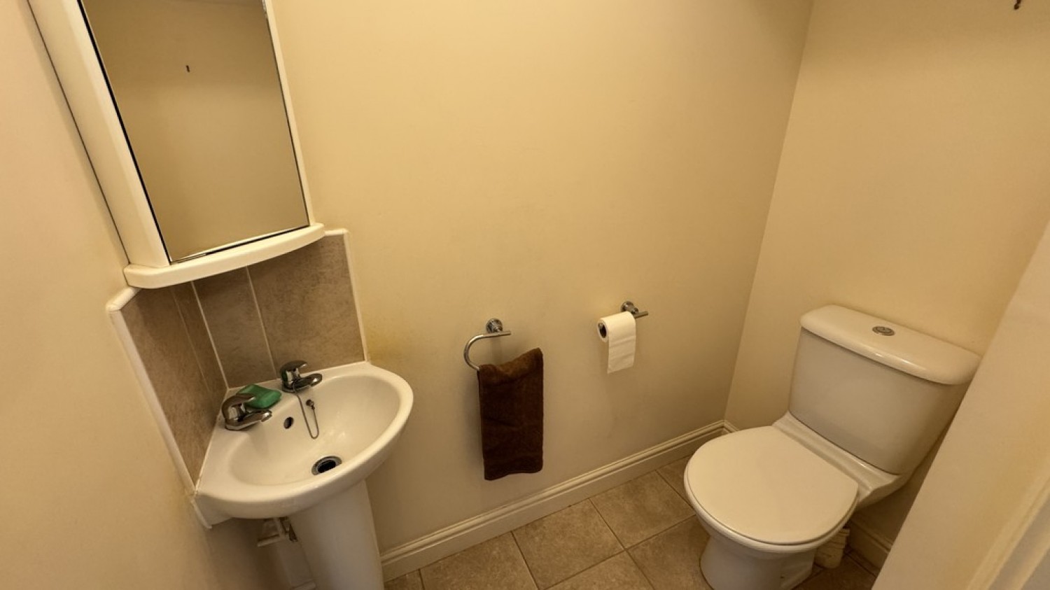 4 bedroom House in Suffolk Road, Westbury