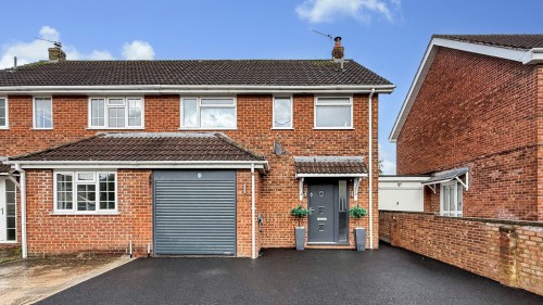 Petticoat Lane, Dilton Marsh