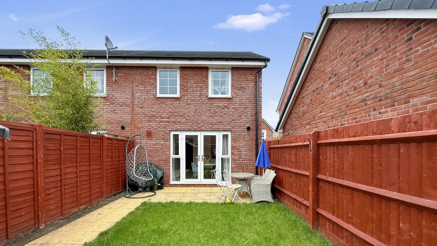 Mays Drive, Westbury